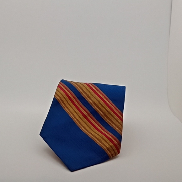 Caslon Men's Blue Tie with Multicolor Stripes 100% Polyester Washable By Castle! - Picture 2 of 9